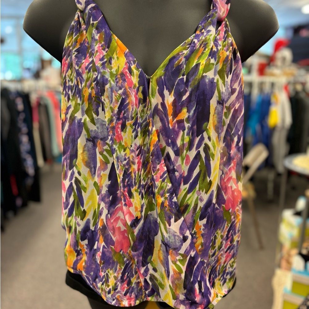 🛍️Cabi Ladies Small Sheer Floral Tank Top